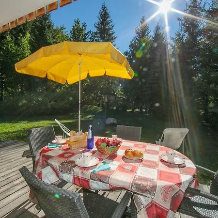 Chalet Sainte-foy-l'argentiere Chalet Sleeps 6 *