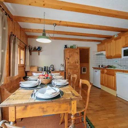 Sainte-foy-l'argentiere Chalet Sleeps 6